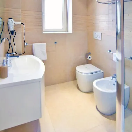 Astro Blu 住宿加早餐酒店