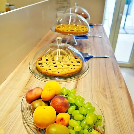 Bed and Breakfast Astro Blu Λέτσε