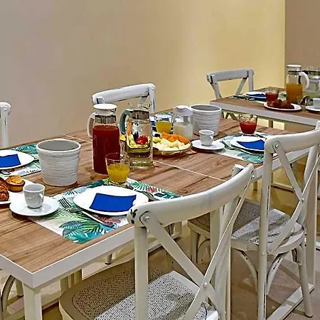 Astro Blu Bed & Breakfast 4*